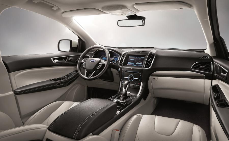  Ford Edge Titanium 2015 года  (CN) (фото 17 из 18)